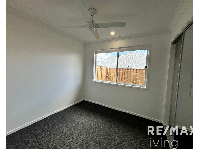 2/15 Magnetic Street, Morayfield QLD 4506