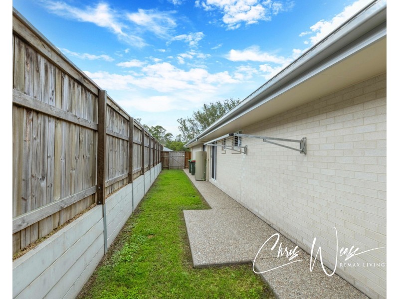 6 Henry Court, Woodford QLD 4514