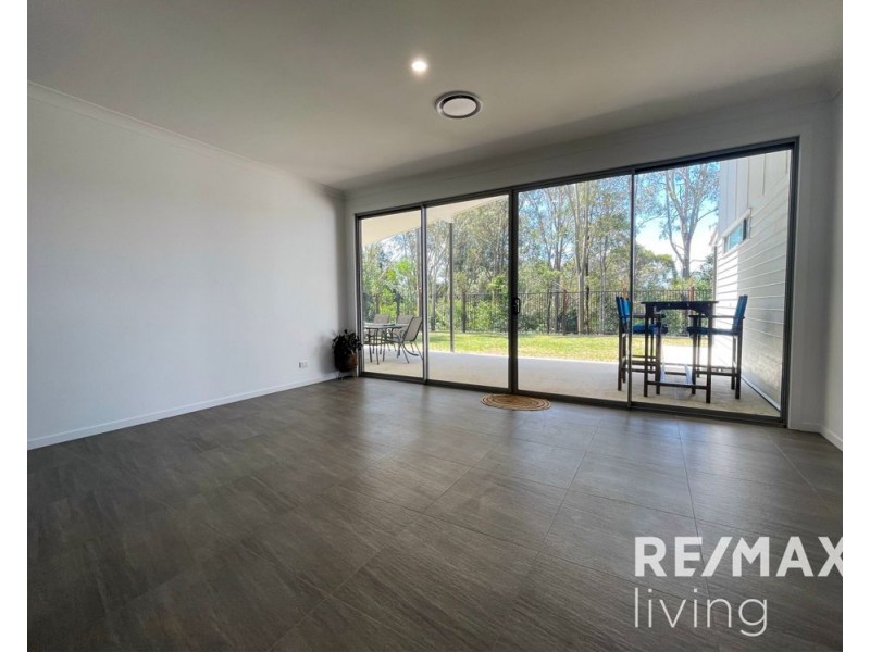 105 Riverparks Way, Upper Caboolture QLD 4510