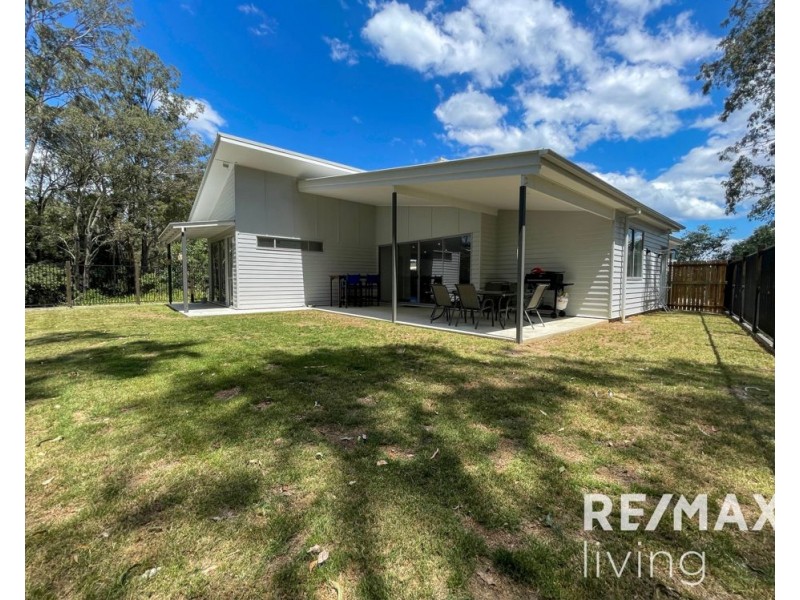 105 Riverparks Way, Upper Caboolture QLD 4510