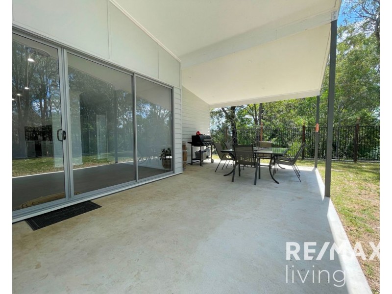 105 Riverparks Way, Upper Caboolture QLD 4510