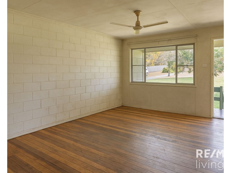 2/22 Carseldine Street, Kilcoy QLD 4515