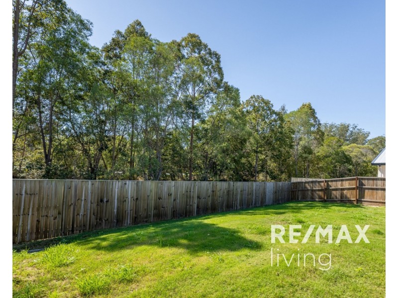 39 Hamilton Road, Woodford QLD 4514