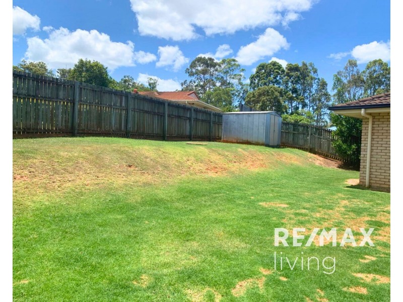 4 Crestridge Crescent, Morayfield QLD 4506