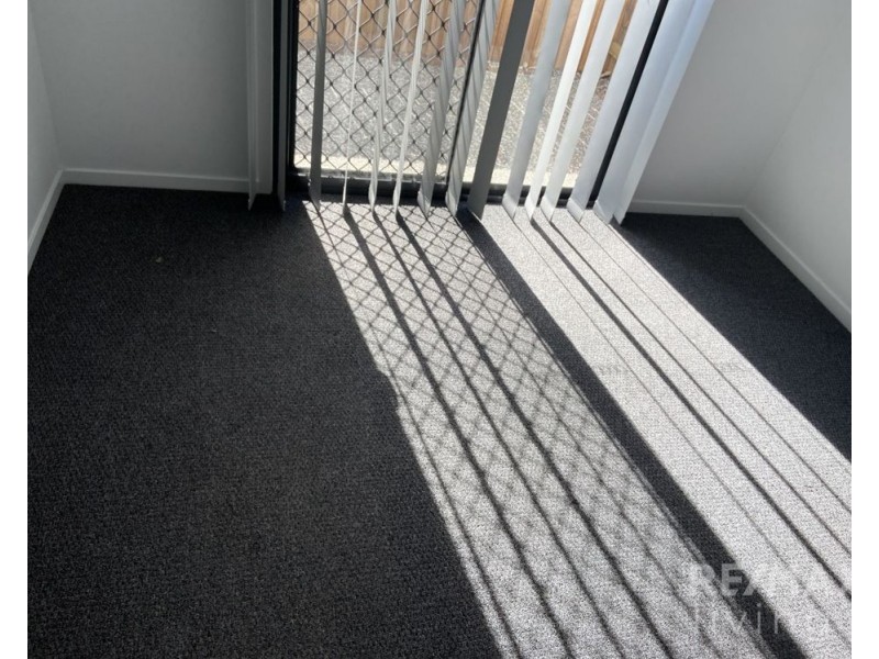 2/2C David Street, Burpengary QLD 4505