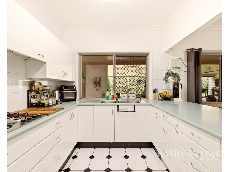 35 Komraus Court, Morayfield QLD 4506