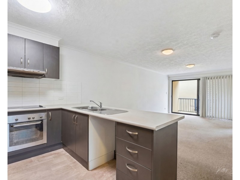 10/3-5 Short Street, Caboolture QLD 4510