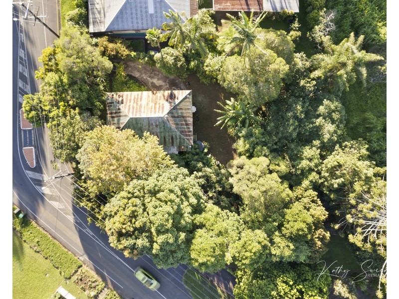 14 Bean Street, Maleny QLD 4552