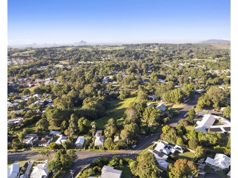14 Bean Street, Maleny QLD 4552