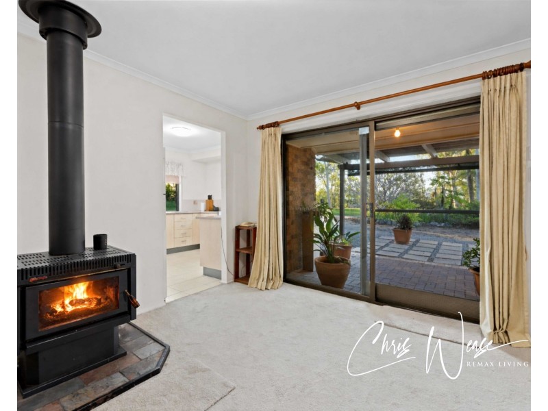 720 Cove Road, Stanmore QLD 4514