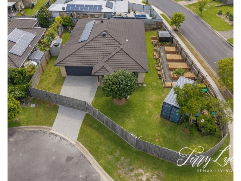 2 Livistona Court, Morayfield QLD 4506