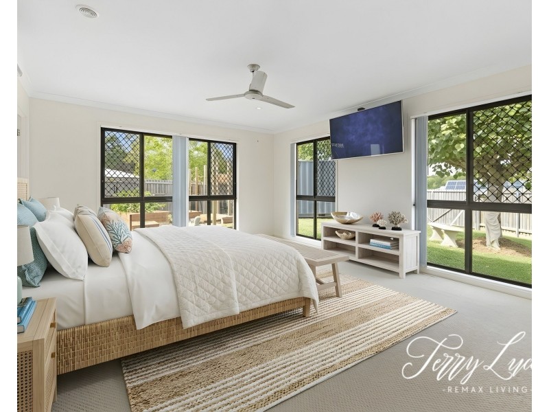 2 Livistona Court, Morayfield QLD 4506