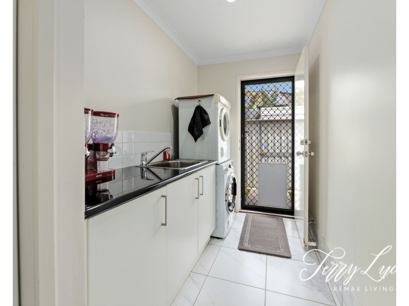 2 Livistona Court, Morayfield QLD 4506