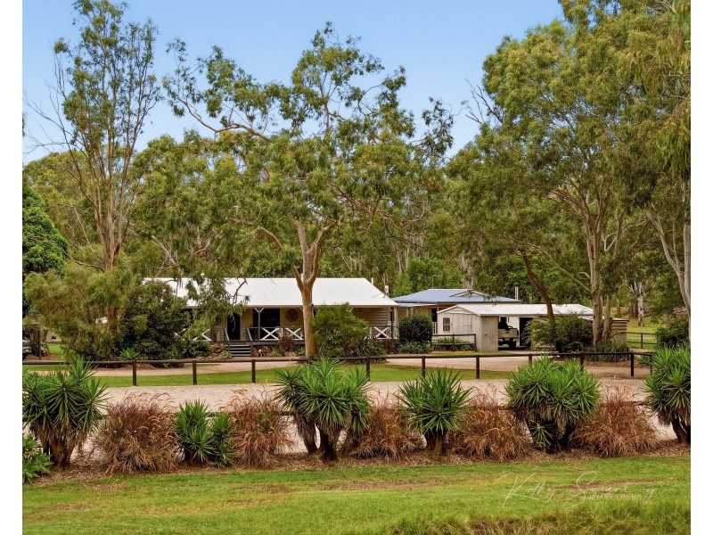 86 Bellay Road, Beachmere QLD 4510