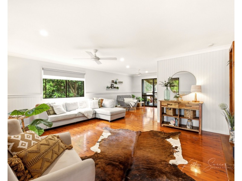 86 Bellay Road, Beachmere QLD 4510