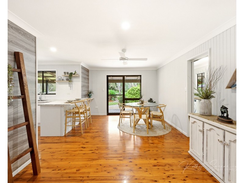 86 Bellay Road, Beachmere QLD 4510