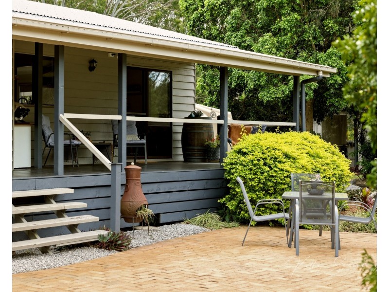 86 Bellay Road, Beachmere QLD 4510