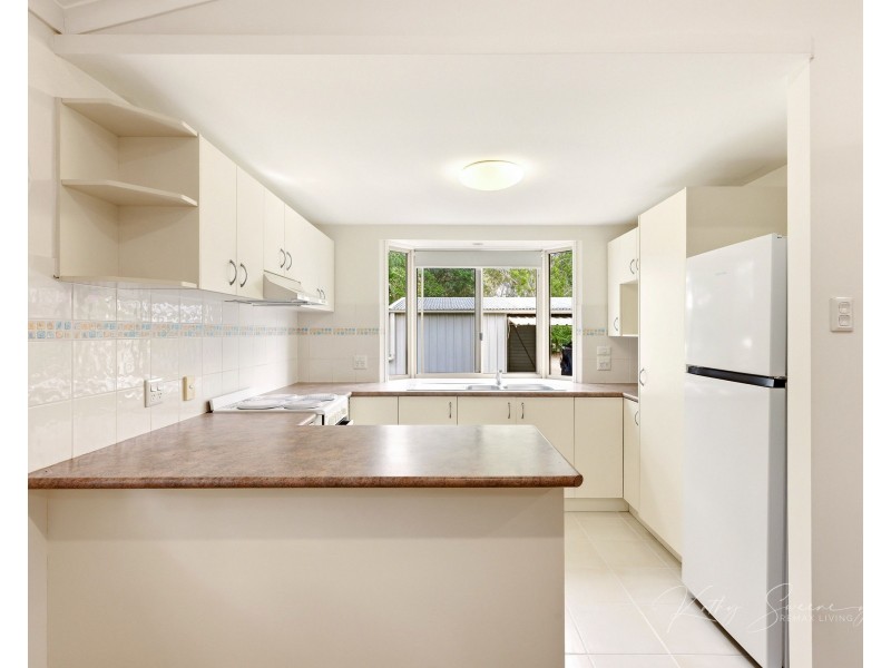 86 Bellay Road, Beachmere QLD 4510