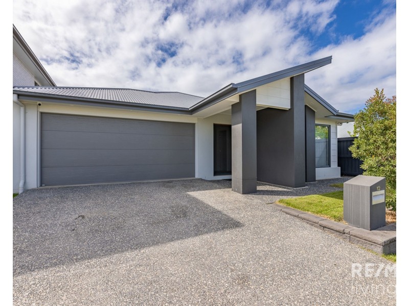 12 Ben Crescent, Caboolture South QLD 4510