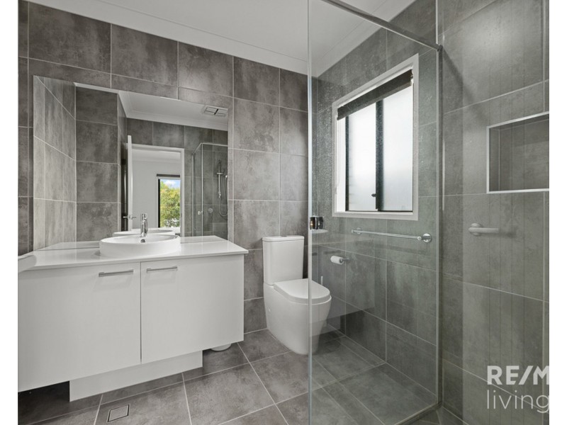 12 Ben Crescent, Caboolture South QLD 4510