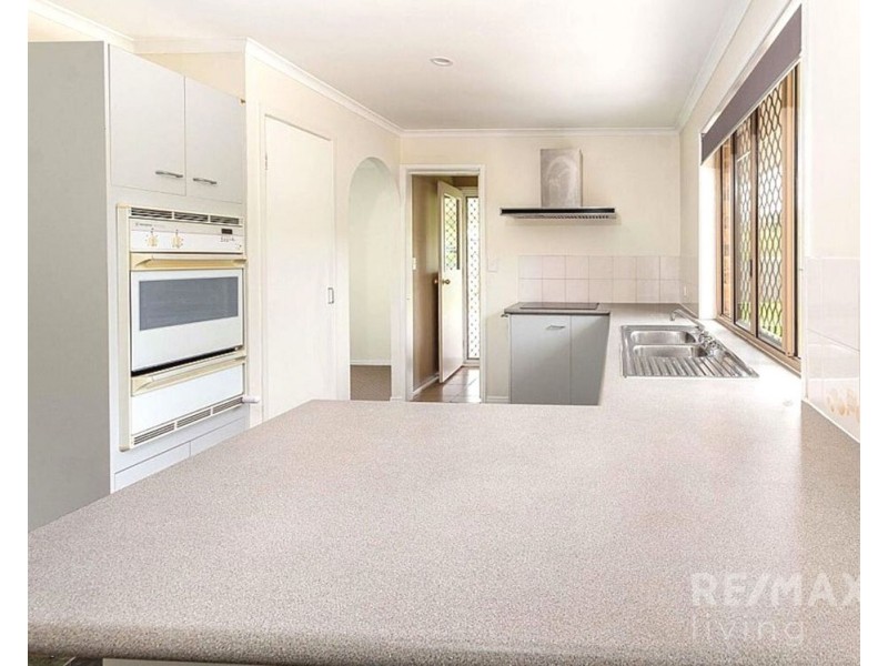 5 Goolagong Court, Morayfield QLD 4506