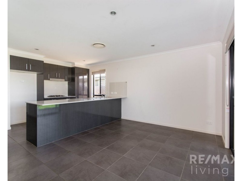 42 Lennon Boulevard, Narangba QLD 4504