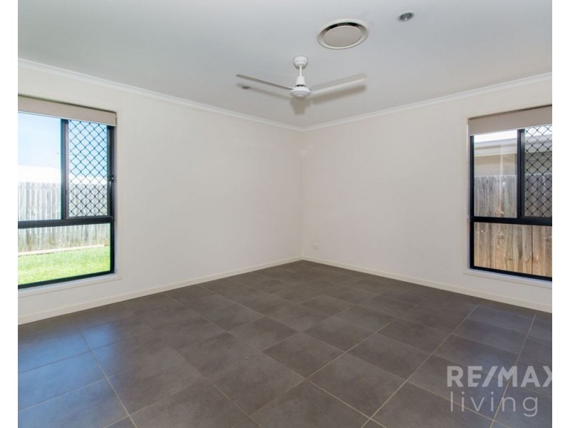 42 Lennon Boulevard, Narangba QLD 4504