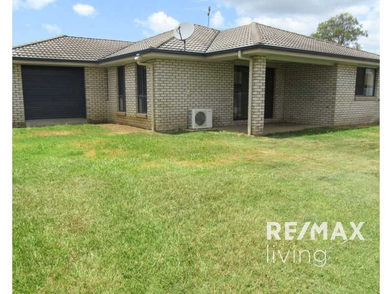 8 Peggy Road, Bellmere QLD 4510