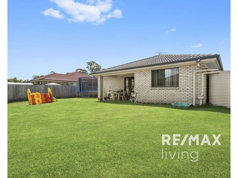 8 Peggy Road, Bellmere QLD 4510