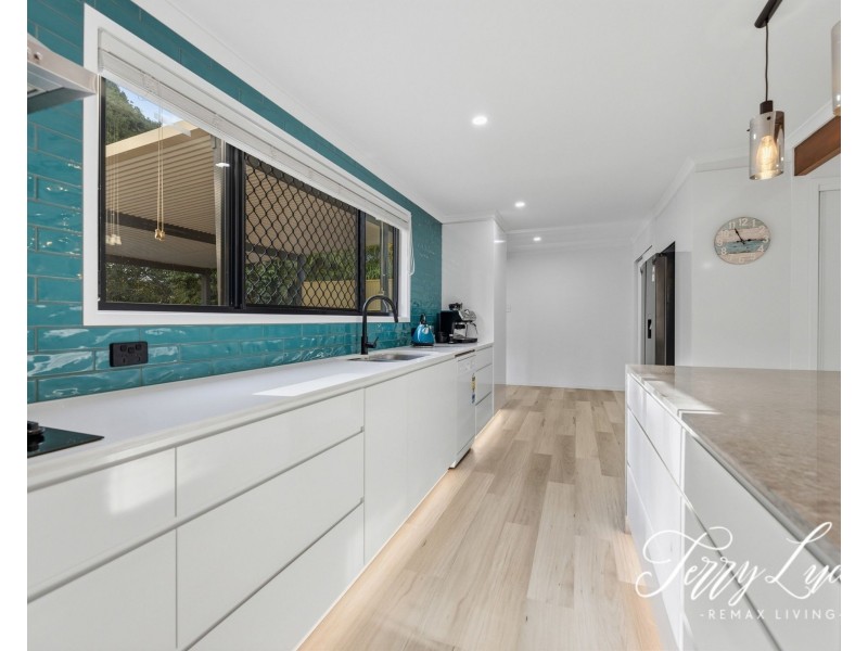 12 Hillcrest Avenue, Caboolture QLD 4510