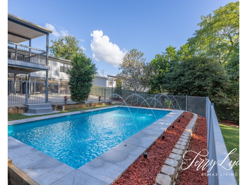 12 Hillcrest Avenue, Caboolture QLD 4510