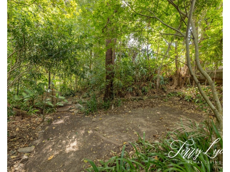 12 Hillcrest Avenue, Caboolture QLD 4510