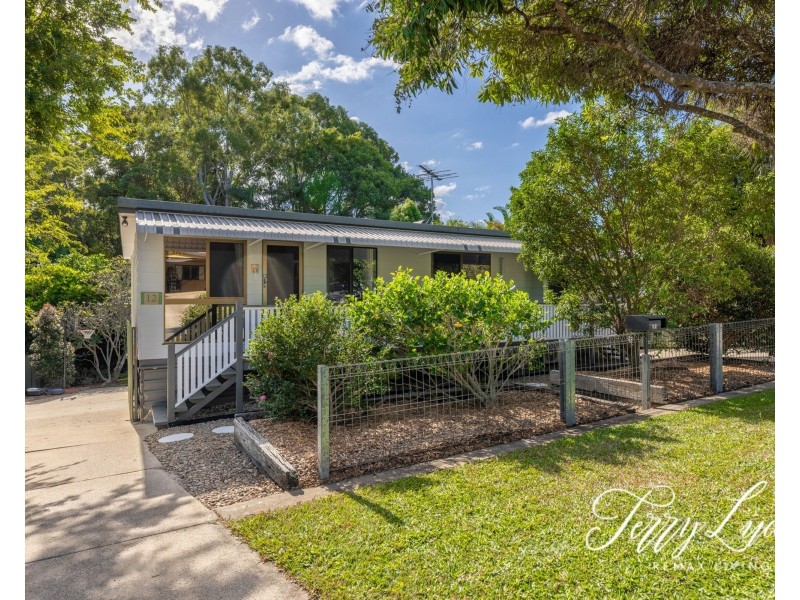 12 Hillcrest Avenue, Caboolture QLD 4510