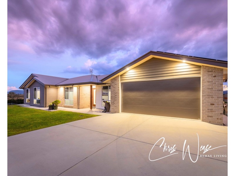 6 Homestead Drive, Kilcoy QLD 4515