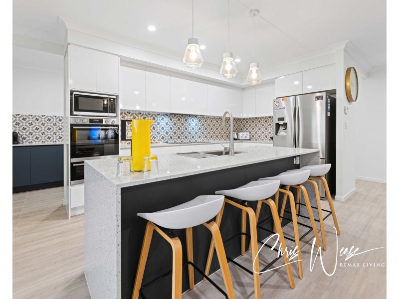 6 Homestead Drive, Kilcoy QLD 4515