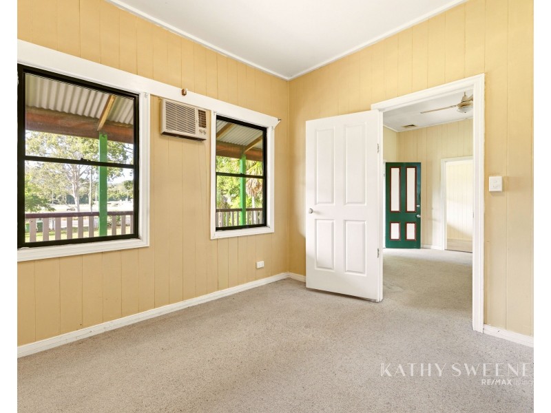 63 Bradley Street, Dayboro QLD 4521