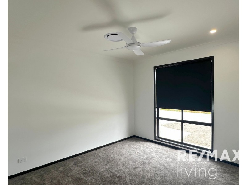 9 Jacana Place, Winya QLD 4515