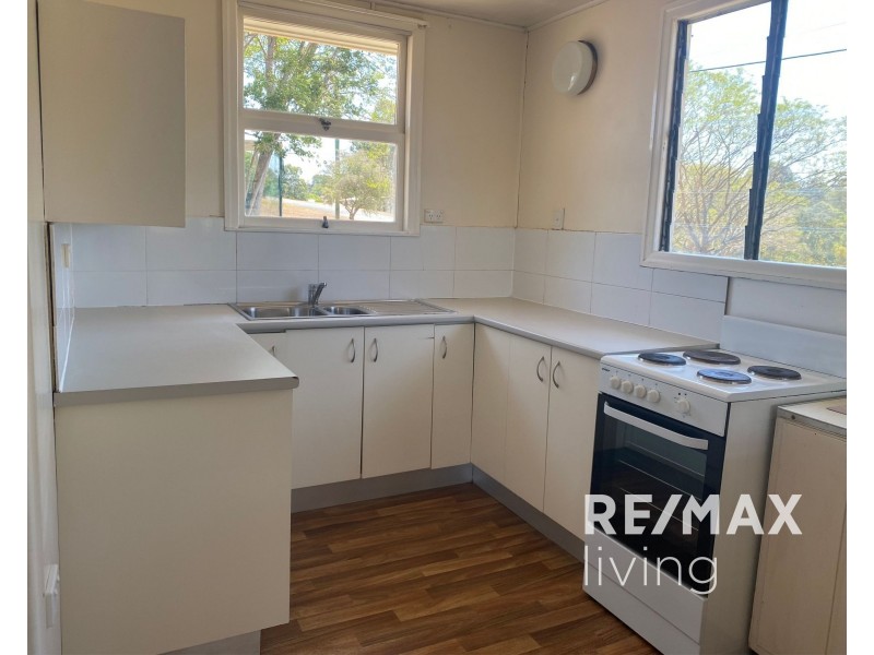 19 Kerr Street, Kilcoy QLD 4515