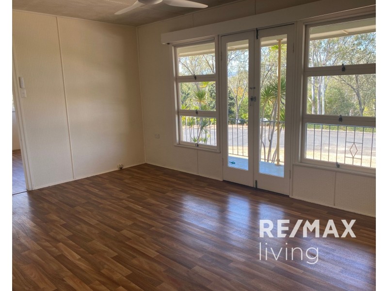 19 Kerr Street, Kilcoy QLD 4515