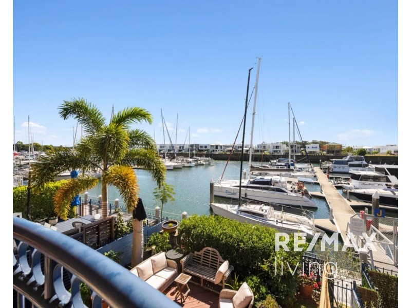 67 John Lund Drive, Hope Island QLD 4212