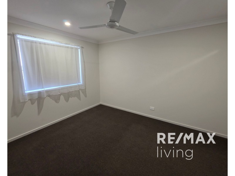 64 Hamilton Road, Woodford QLD 4514