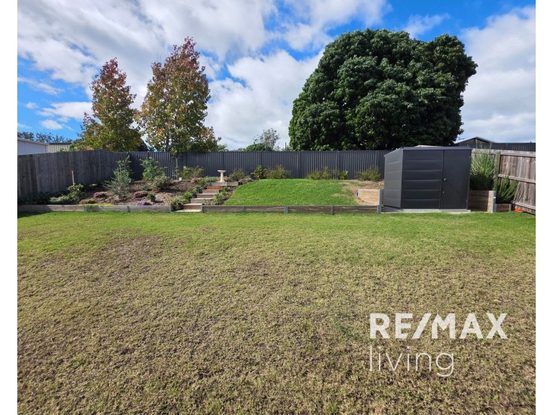 64 Hamilton Road, Woodford QLD 4514