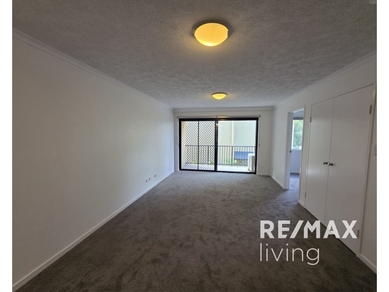 10/3-5 Short Street, Caboolture QLD 4510