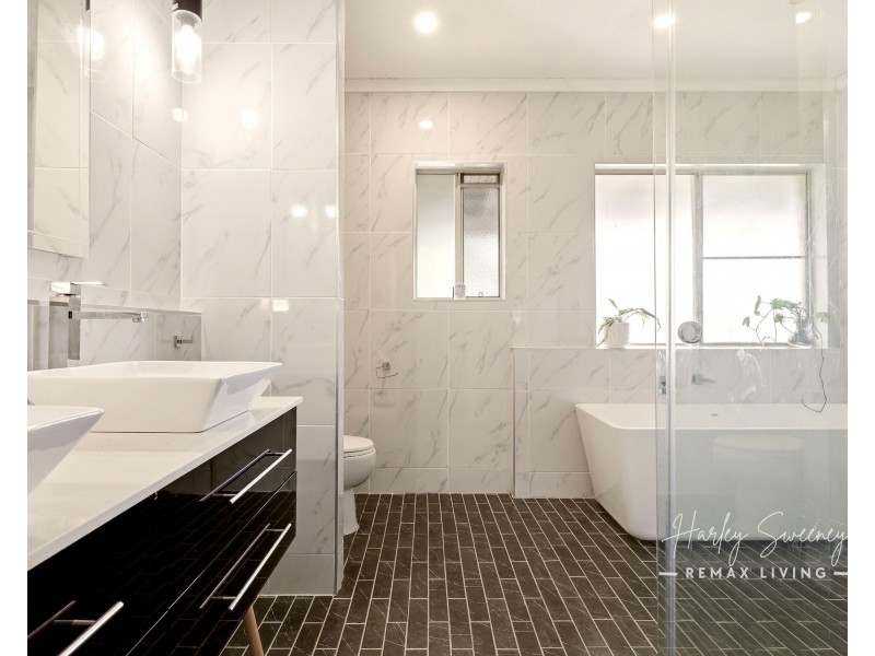 28 Logrunner Drive, Upper Caboolture QLD 4510