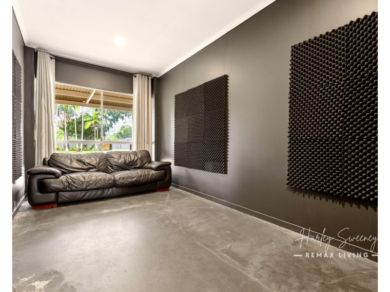 28 Logrunner Drive, Upper Caboolture QLD 4510
