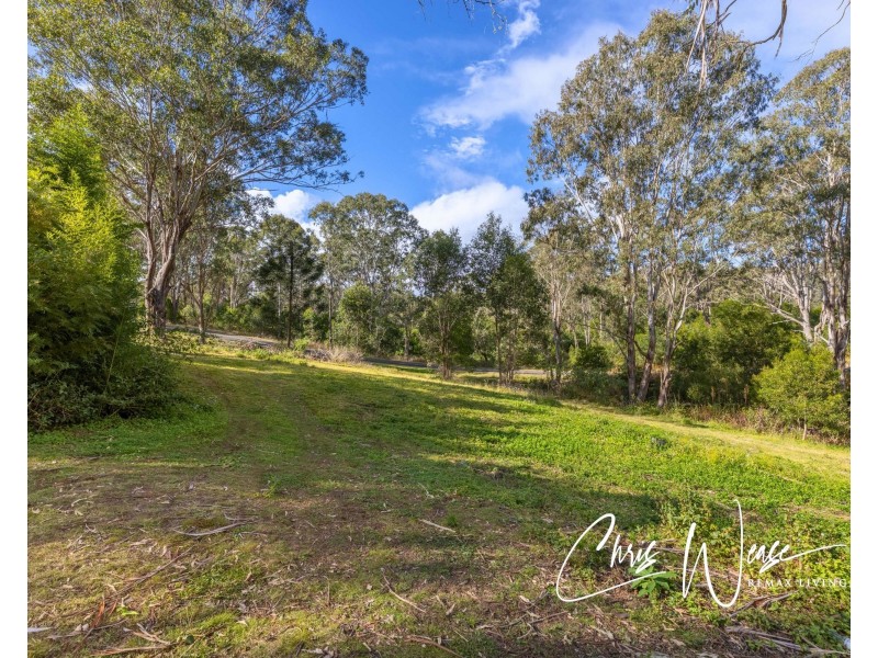 9 Dingo Parade, Jimna QLD 4515
