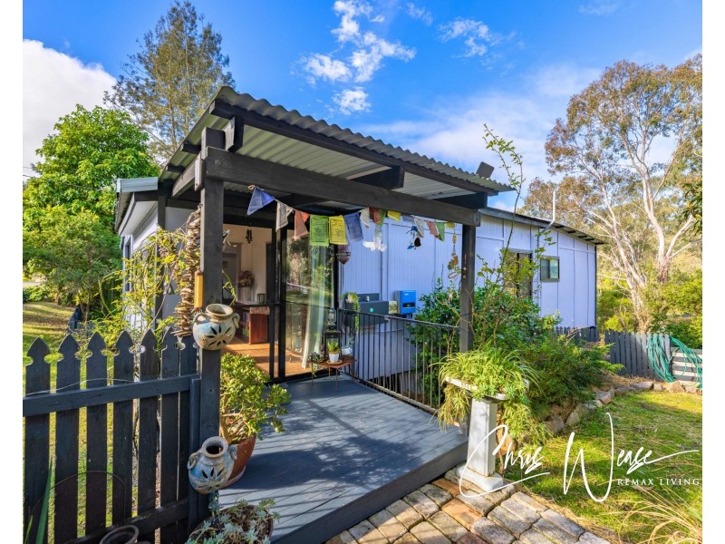 9 Dingo Parade, Jimna QLD 4515