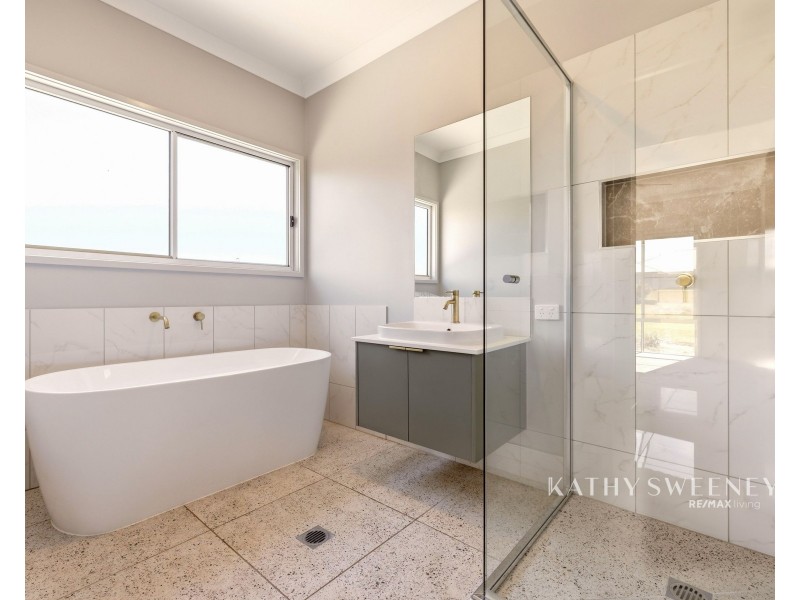 46 Murrimbah Drive, Caboolture QLD 4510
