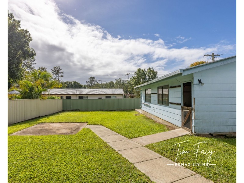 19 Gloucester Street, Woodford QLD 4514