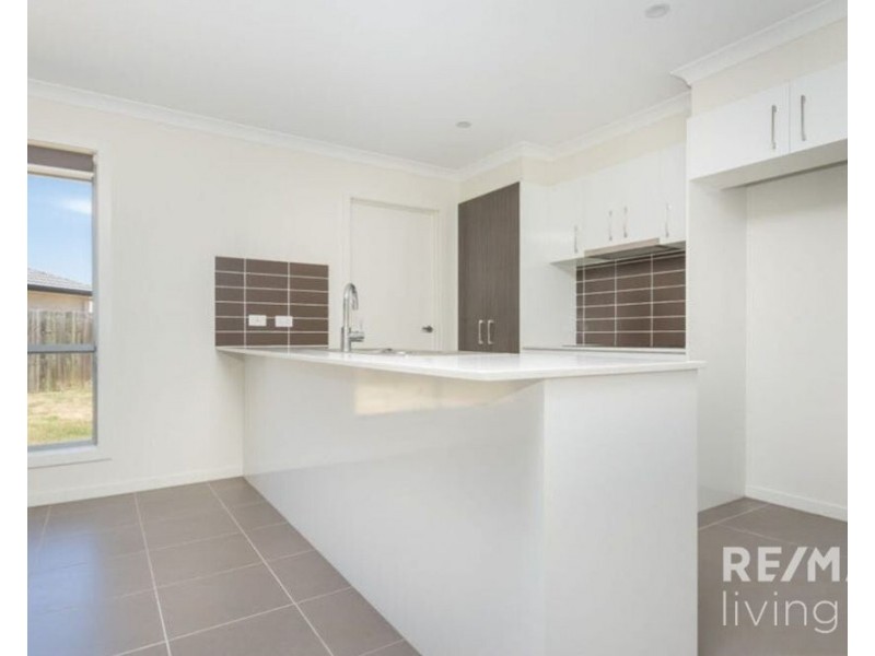 16 Staaten Street, Burpengary QLD 4505